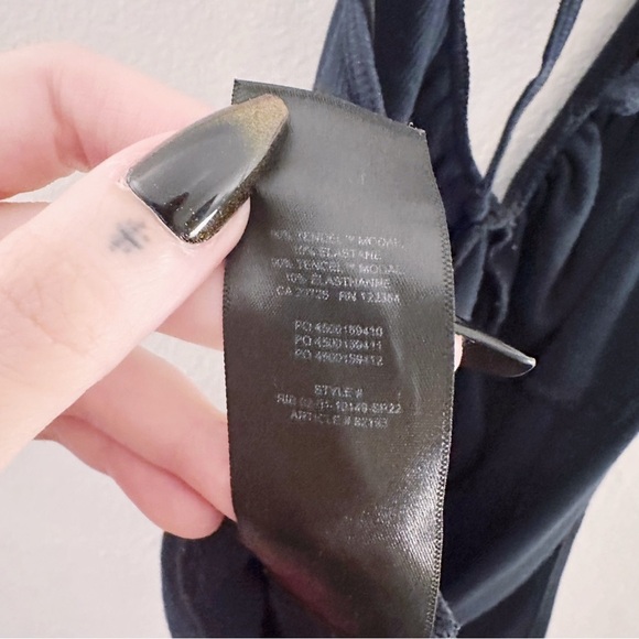 Aritzia Sundeh Halter Top Black Jersey Tie Back - Picture 6 of 6